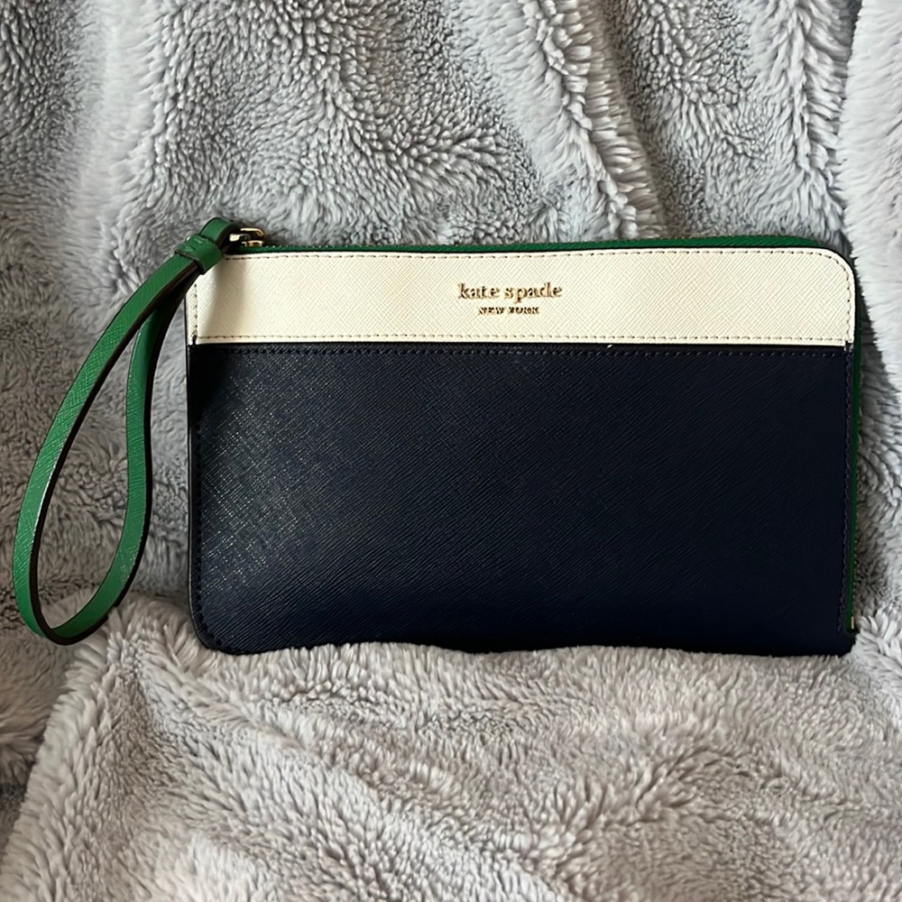 Kate Spade wristlet